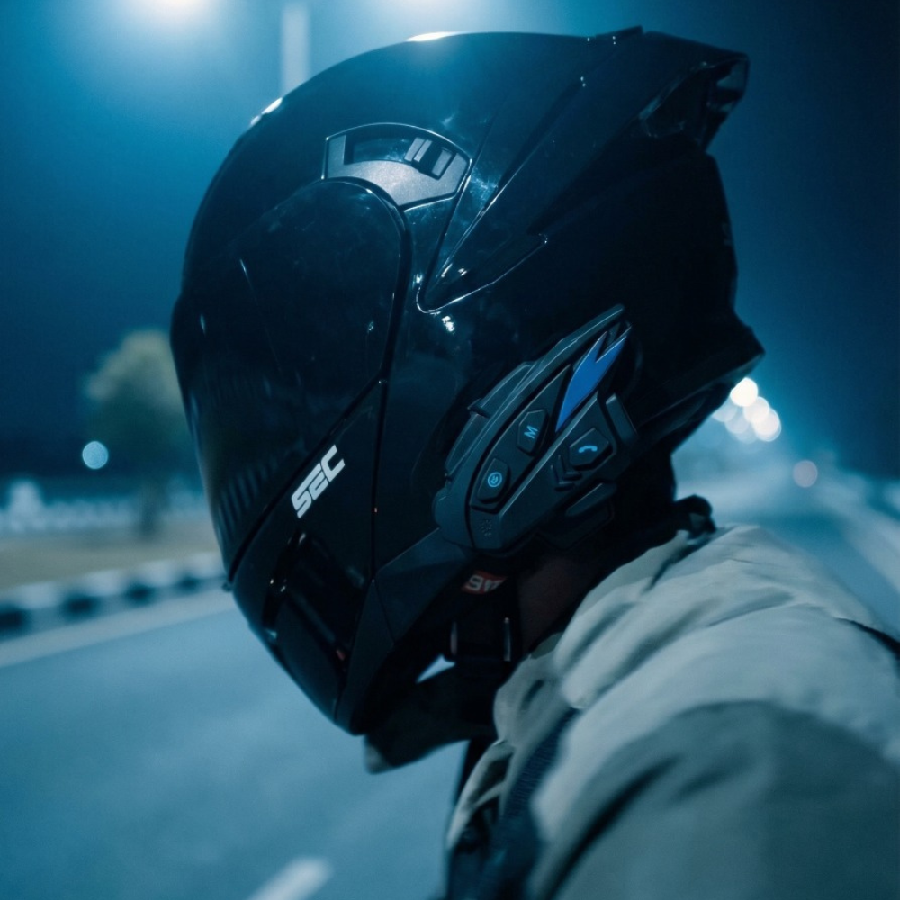 AuraRiders Pro™